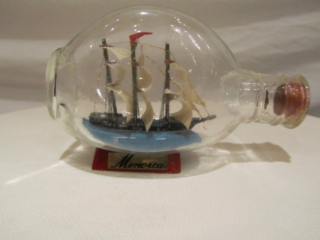 Ship in bottle